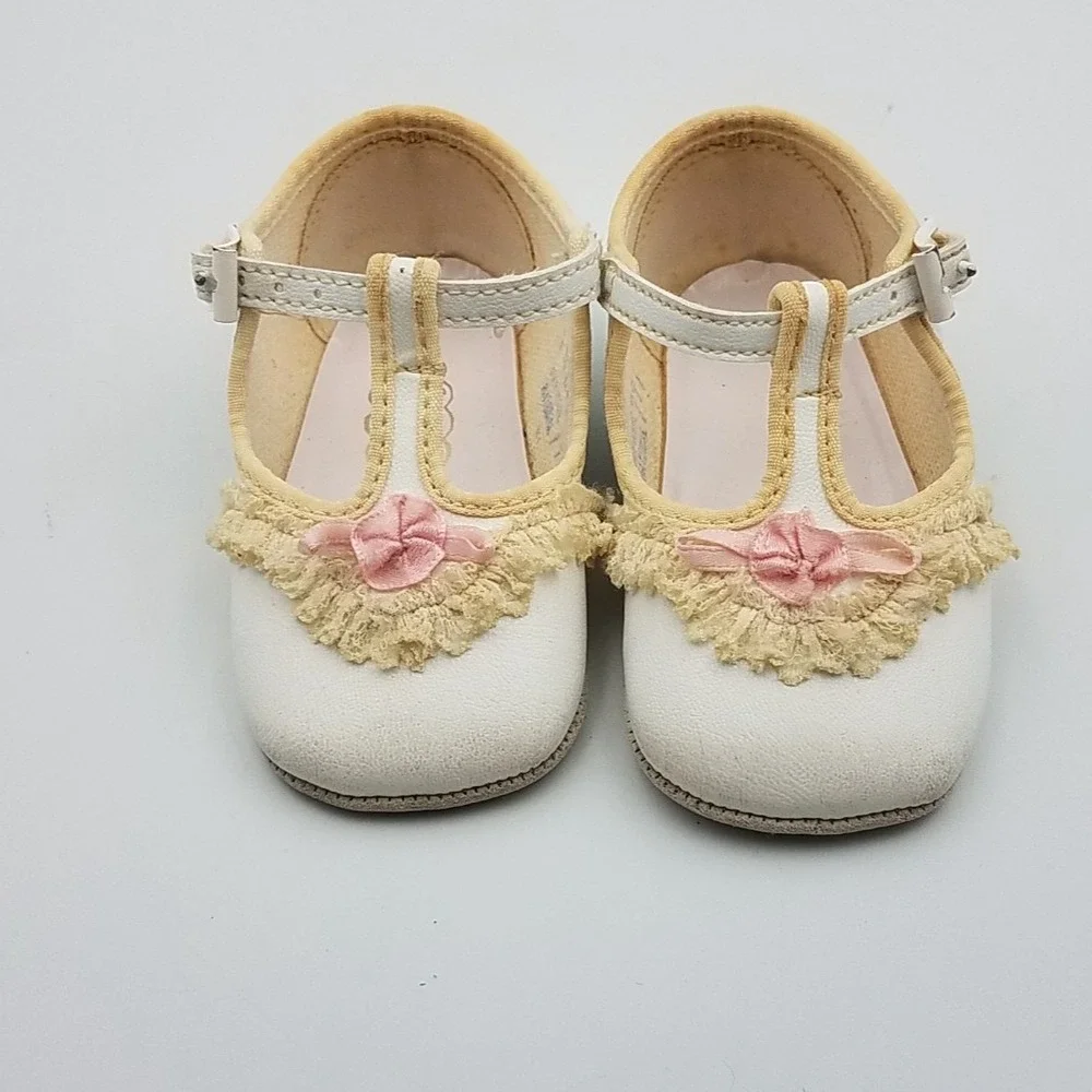 Vtg Lullaby Baby Girl Infant Dress Shoes White Leather Look Toddler Size 2 Lace